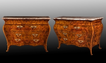 Rara coppia di cassettoni, Lombardia, metà del XVIII secolo